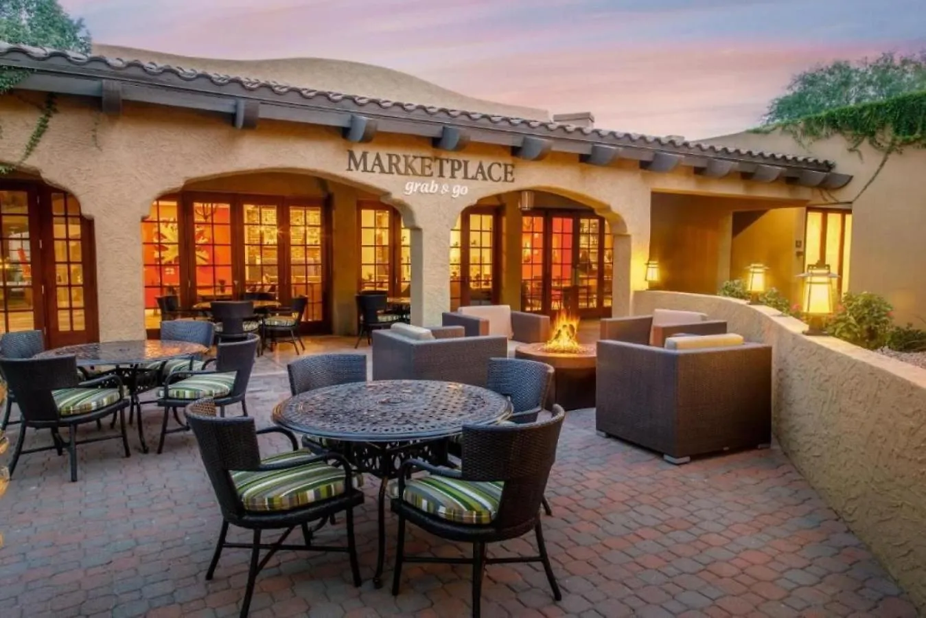 Vakantiehuis Enjoy Resort Setting With Multiple Pools Including Adult Pool In 2Bd Condo Scottsdale Verenigde Staten